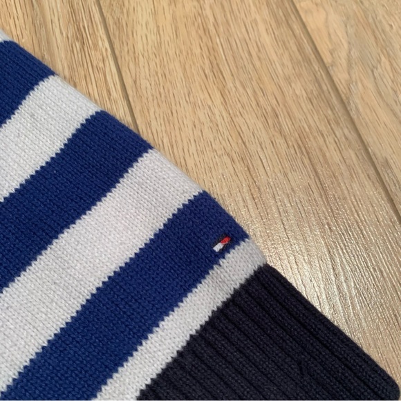 Tommy Hilfiger 1/4 Zip Sweater Boys XL 16-18 - Picture 6 of 10